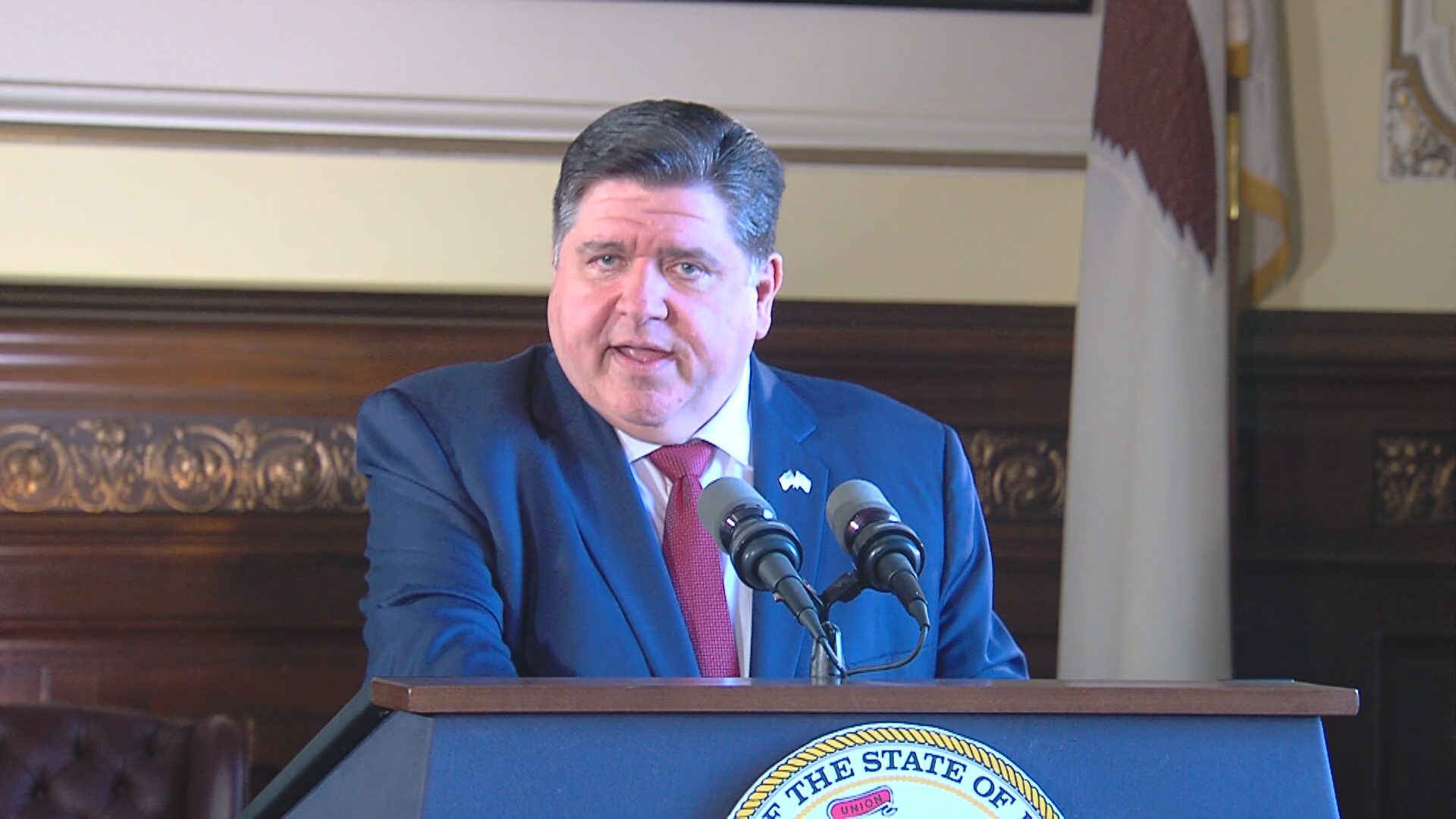 Protections for domestic violence survivors: Pritzker plans to sign Karina's bill
